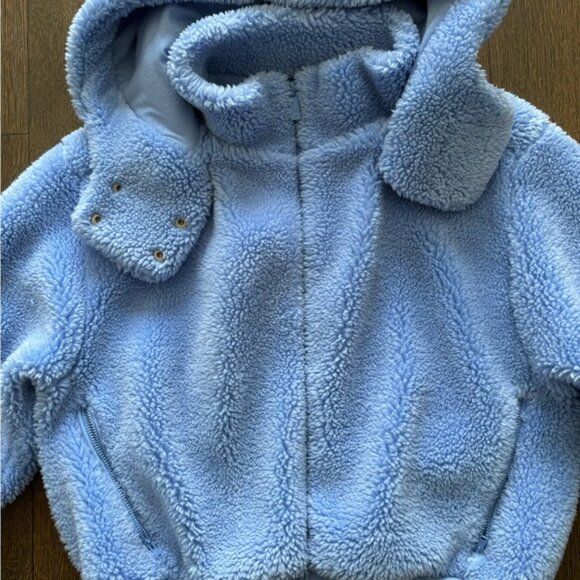 ALO Yoga Light Blue Teddy Jacket - Picture 3 of 6